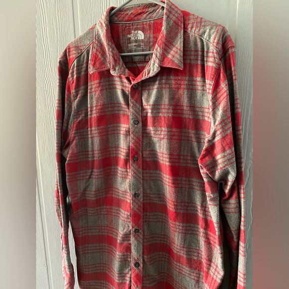North Face Heavyweight Flannel Long Sleeve - Picture 1 of 5